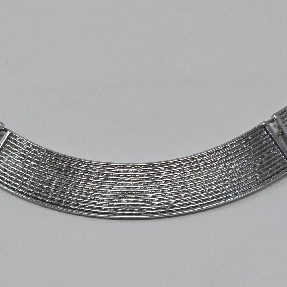 Chico’s Silver Tone Statement Collar Necklace Tex… - image 5